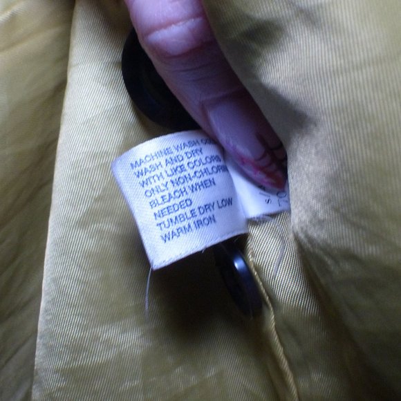 Vintage Gap Trench Coat w/ Removeable Wool Liner - Picture 5 of 7